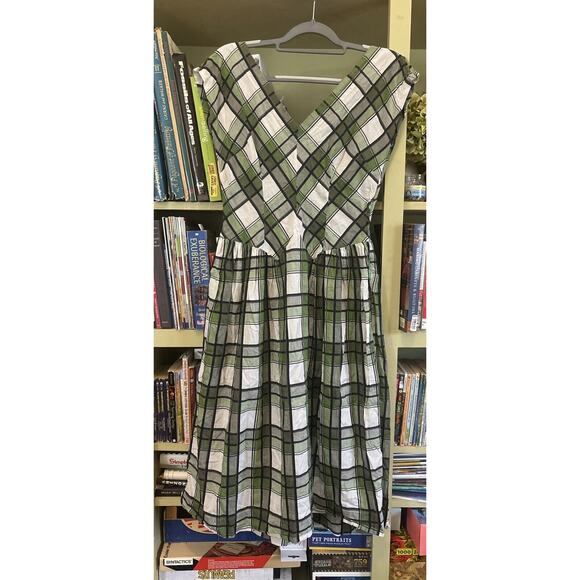 Vintage 40's 50's Fit Flare Cotton Novelty Plaid Picnic Party Dress Green Black - Picture 1 of 6